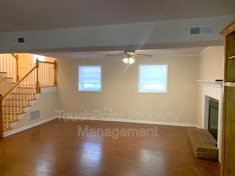 Charming 2 Story home located in the Country Place Subdivision in Matthews NC! property image