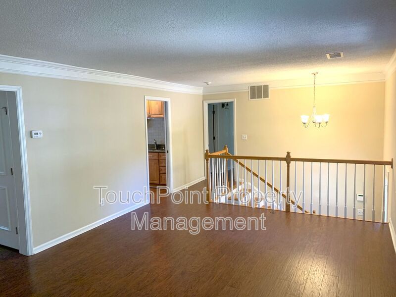 Charming 2 Story home located in the Country Place Subdivision in Matthews NC! property image