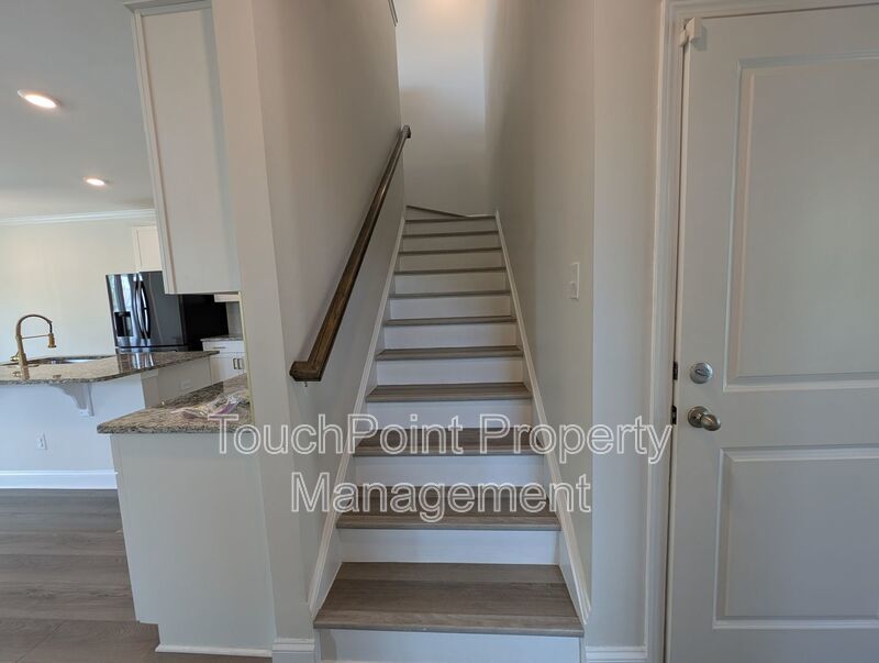 Modern Corner Lot Townhome located in the Ivy Ridge Community in South Carolina ! property image