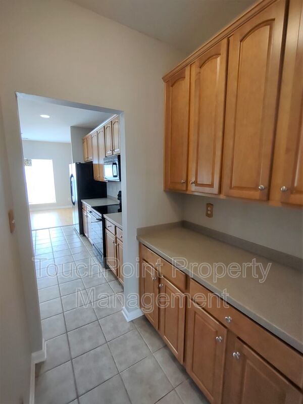 Beautiful Home located in the McCoy Crossing Community! property image