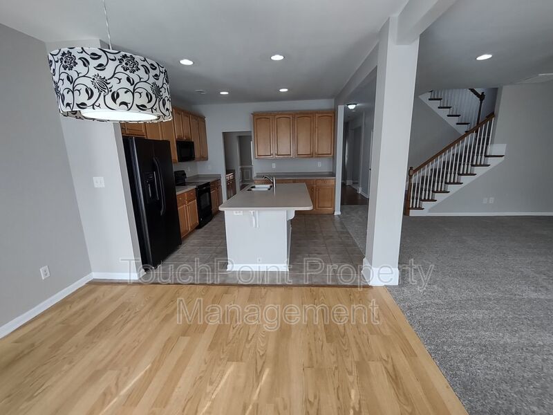 Beautiful Home located in the McCoy Crossing Community! property image