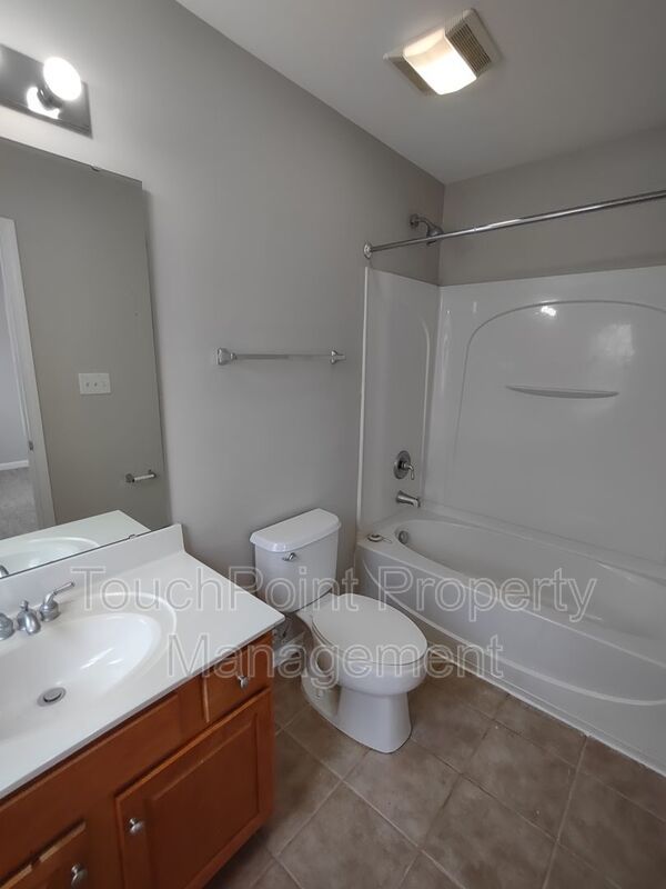 Beautiful Home located in the McCoy Crossing Community! property image