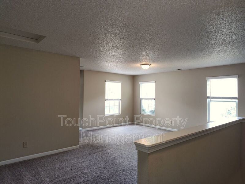 Spacious two story home located in Waxhaw! property image