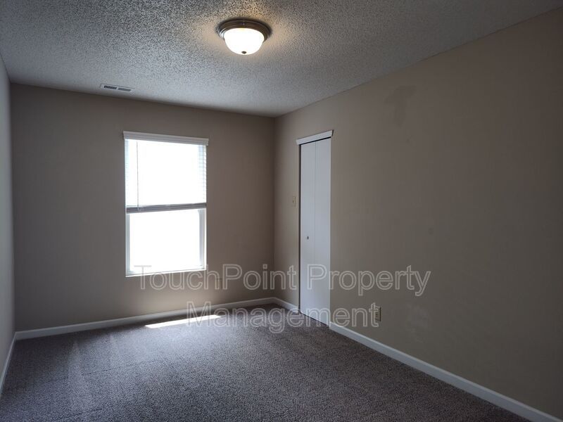 Spacious two story home located in Waxhaw! property image