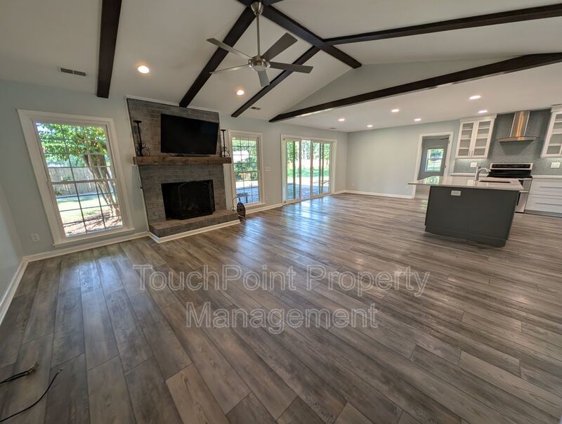 Beautiful Ranch Style Home located in The Downs Grant Community! property image