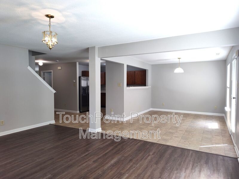 Charming 2 Story Home located in the Boulder Creek Community in Charlotte! property image