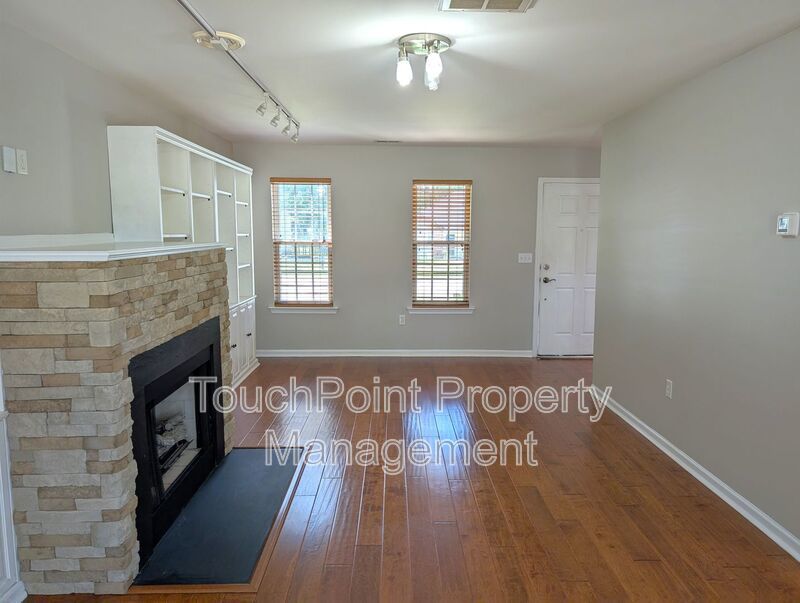 Beautiful 2 Story Home Located in the Wildwood Meadows Community! property image