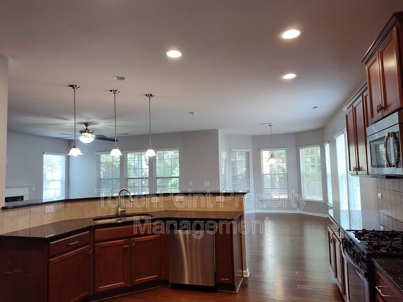 Beautiful home located in the Ardrey Woods community! property image