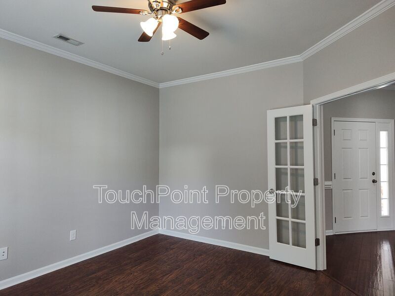 Beautiful home located in the Ardrey Woods community! property image