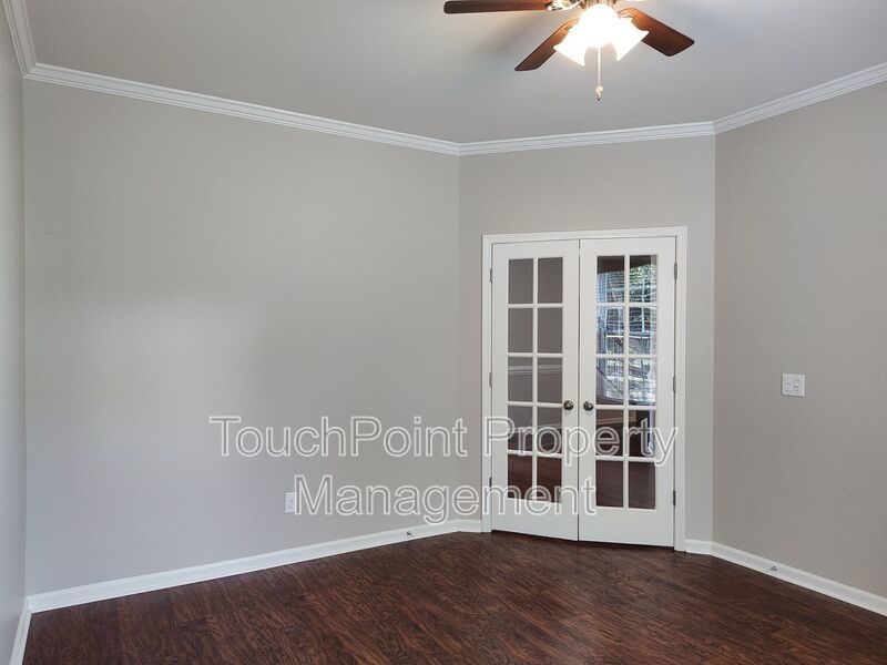 Beautiful home located in the Ardrey Woods community! property image