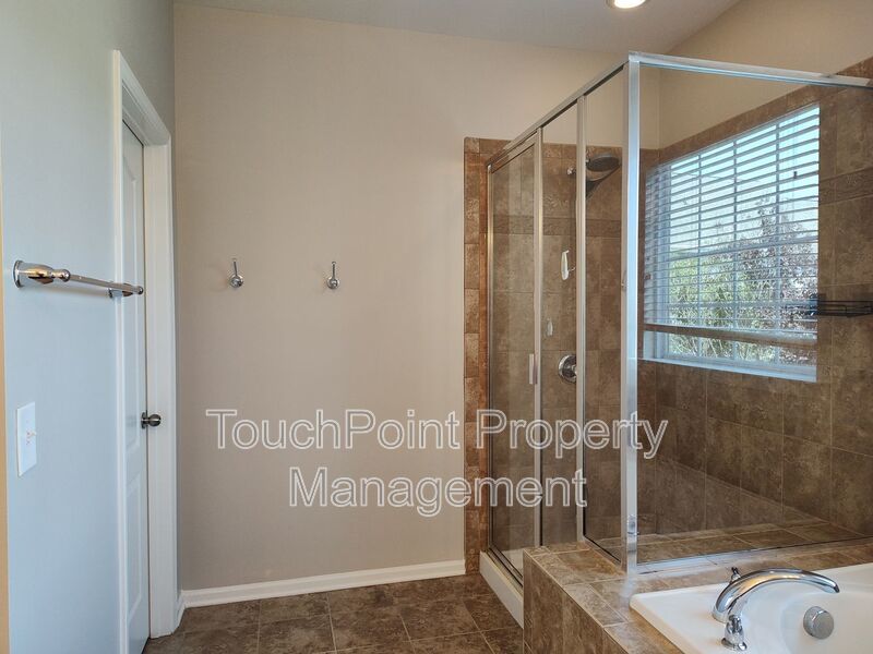 Beautiful home located in the Ardrey Woods community! property image