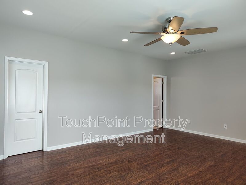 Beautiful home located in the Ardrey Woods community! property image