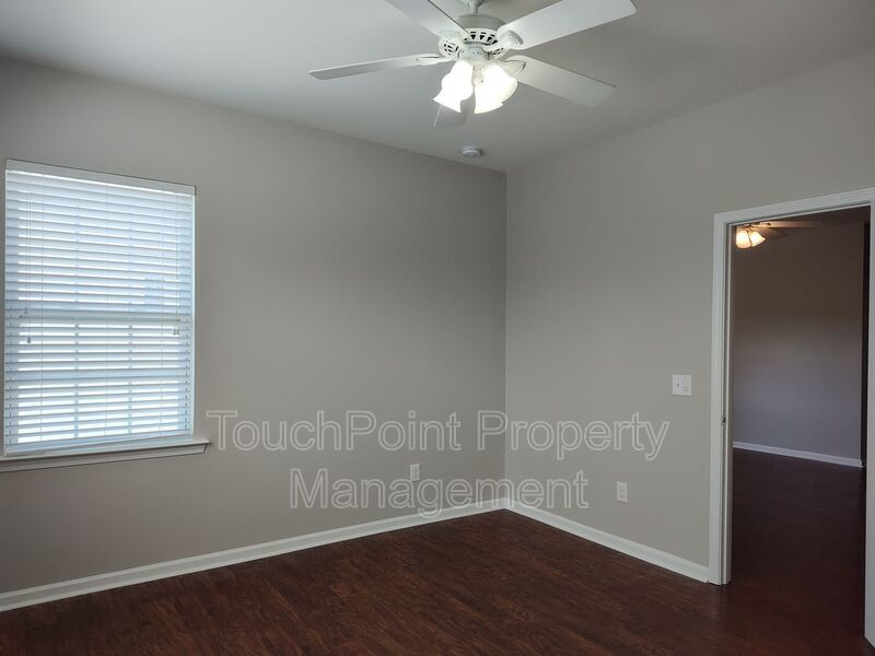 Beautiful home located in the Ardrey Woods community! property image