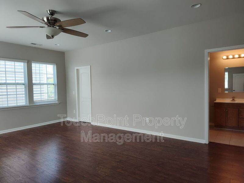 Beautiful home located in the Ardrey Woods community! property image