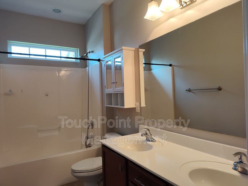 Beautiful home located in the Ardrey Woods community! property image