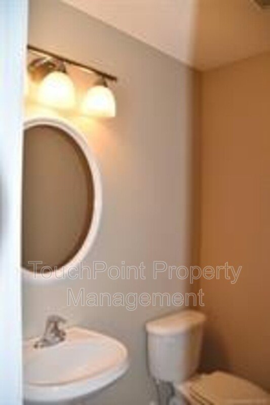 Spacious two story home located in Waxhaw! property image