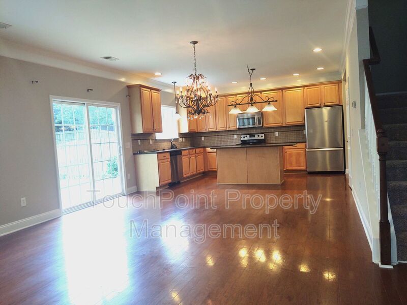 Beautiful Home located in the Hamilton Lakes Community! property image