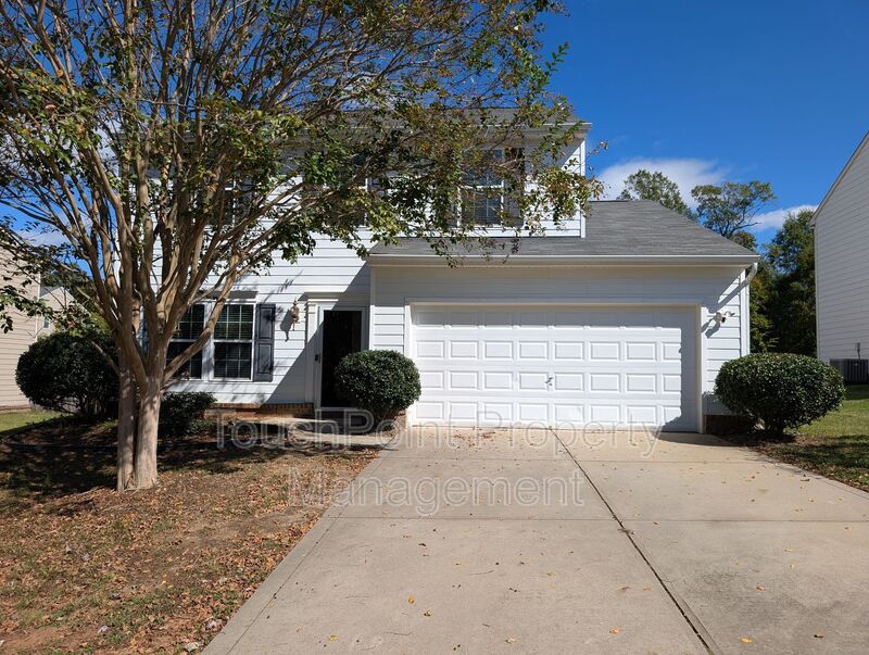 Beautiful 4 bed, 2.5 bath home in Indian Trail! property image