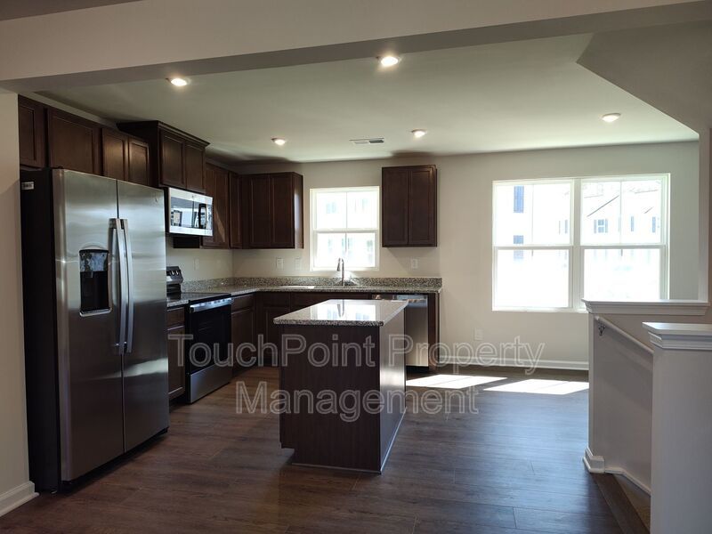 New Build Townhome located in the Dillon Lakes Community! property image