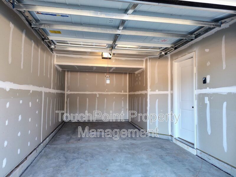 New Build Townhome located in the Dillon Lakes Community! property image