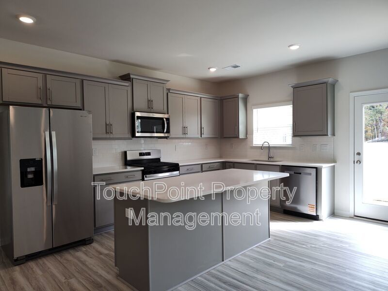 New Construction! Beautiful Home in Secrest Commons. property image