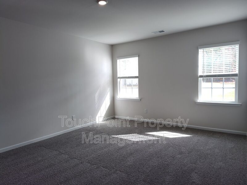 New Construction! Beautiful Home in Secrest Commons. property image