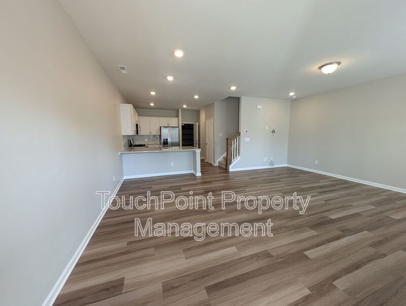 ** 50% off the first full month’s rent ** Gorgeous 3 beds, 2.5 bath home located in Harmony at Matthews! property image