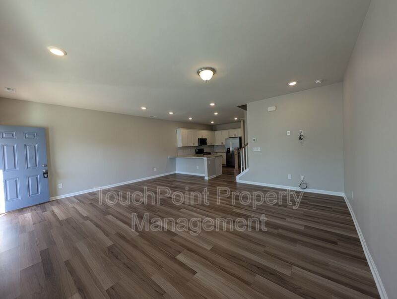 ** 50% off the first full month’s rent ** Gorgeous 3 beds, 2.5 bath home located in Harmony at Matthews! property image