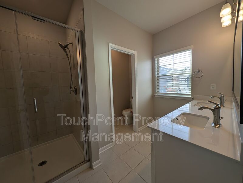 ** 50% off the first full month’s rent ** Gorgeous 3 beds, 2.5 bath home located in Harmony at Matthews! property image