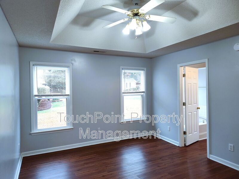 Pristine, Ranch Style Home Located in the Clubview Acres Community in Monroe property image