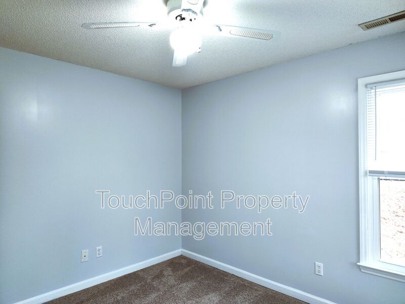 Pristine, Ranch Style Home Located in the Clubview Acres Community in Monroe property image