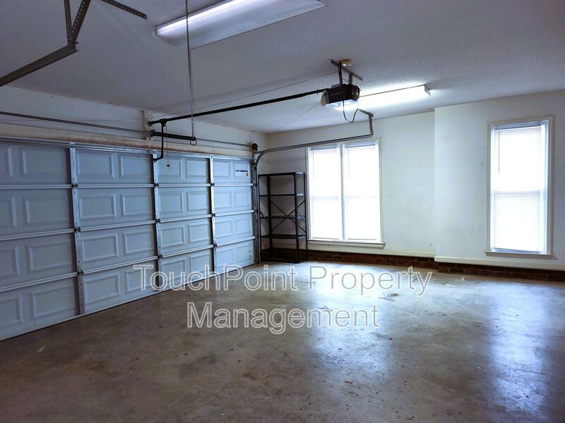 Pristine, Ranch Style Home Located in the Clubview Acres Community in Monroe property image