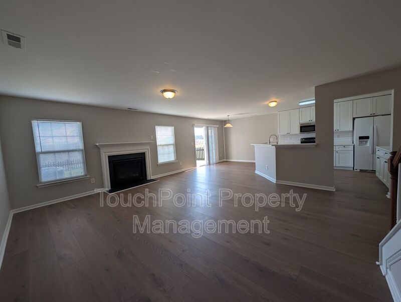 Spacious 4BR/2.5BA Home in Village at Brierfield | Don’t Miss Out! property image