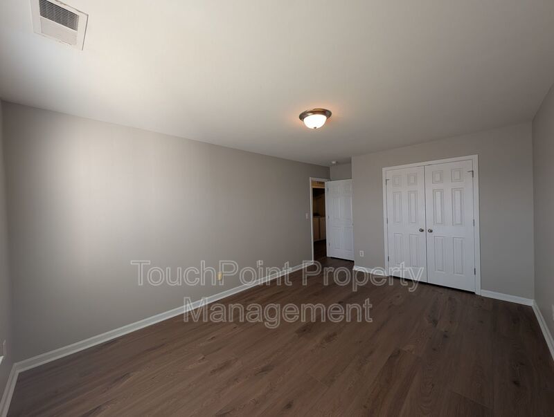 Spacious 4BR/2.5BA Home in Village at Brierfield | Don’t Miss Out! property image