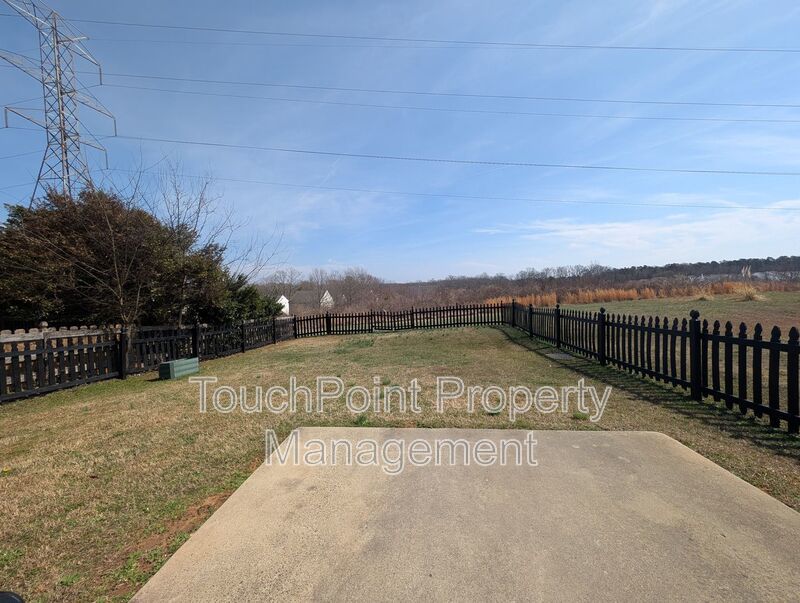 Spacious 4BR/2.5BA Home in Village at Brierfield | Don’t Miss Out! property image