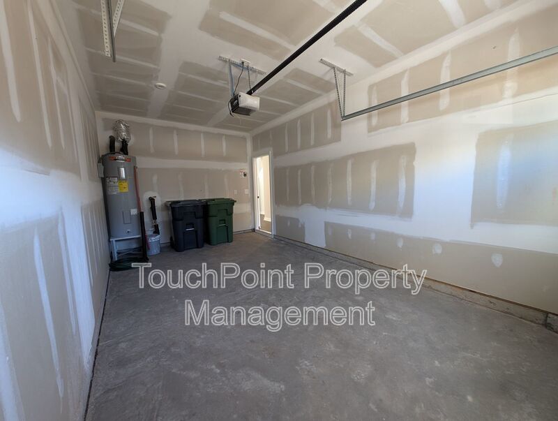 New Build, End-unit Townhome located in the Griffith Lakes Community! property image