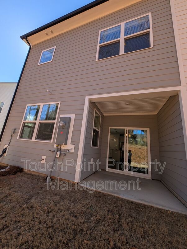 New Build, End-unit Townhome located in the Griffith Lakes Community! property image