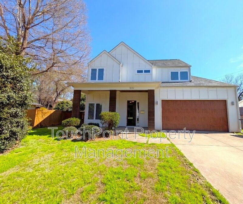 Stunning Contemporary 2 story, 4 bedroom, 3 full bath home is Located in the Merry Oaks Community! property image