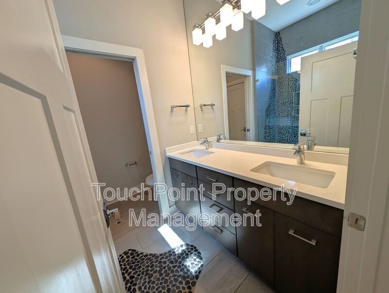 Stunning Contemporary 2 story, 4 bedroom, 3 full bath home is Located in the Merry Oaks Community! property image