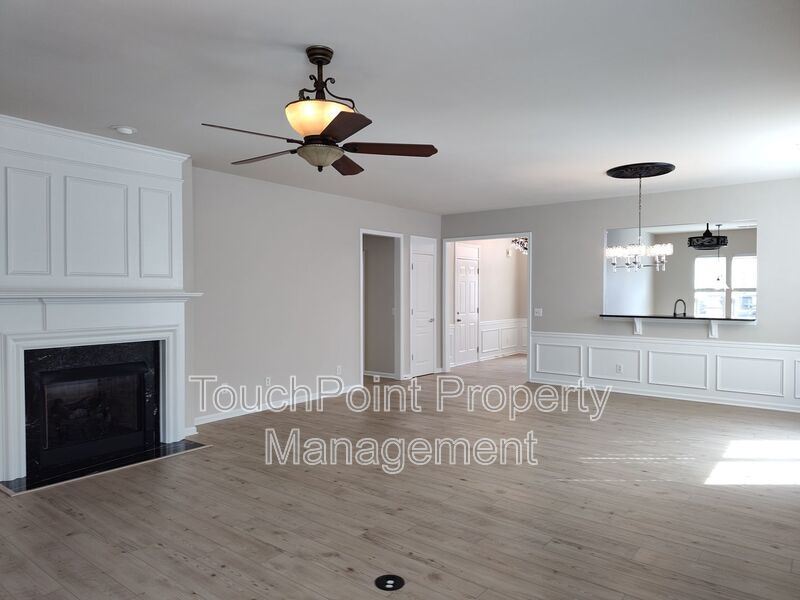 55 + Senior Community Ranch Style Home  Located in the Exclusive Resort-Style Community of Sun City Carolina Lakes! property image