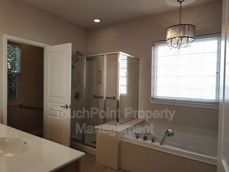 55 + Senior Community Ranch Style Home  Located in the Exclusive Resort-Style Community of Sun City Carolina Lakes! property image