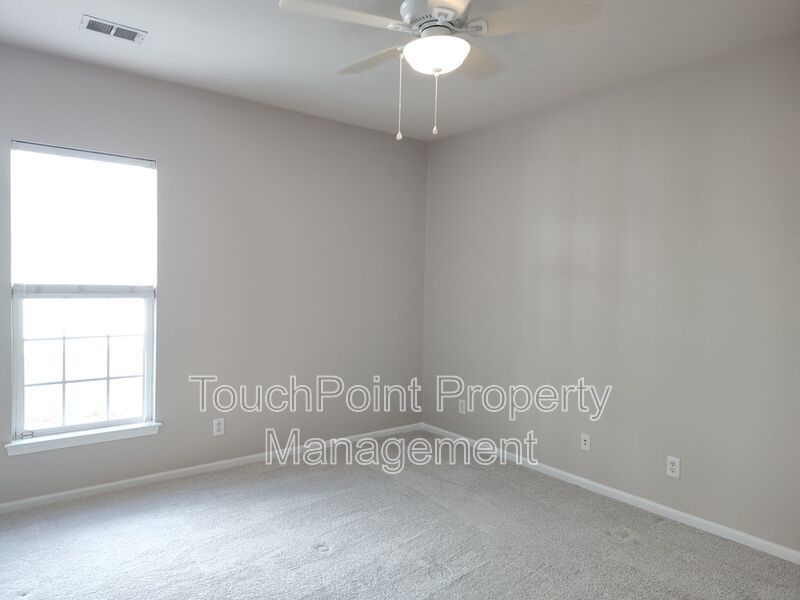 55 + Senior Community Ranch Style Home  Located in the Exclusive Resort-Style Community of Sun City Carolina Lakes! property image