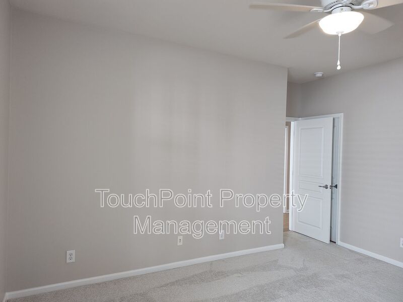 55 + Senior Community Ranch Style Home  Located in the Exclusive Resort-Style Community of Sun City Carolina Lakes! property image