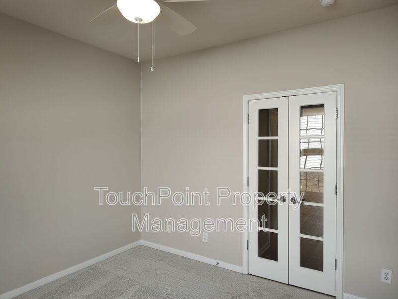 55 + Senior Community Ranch Style Home  Located in the Exclusive Resort-Style Community of Sun City Carolina Lakes! property image