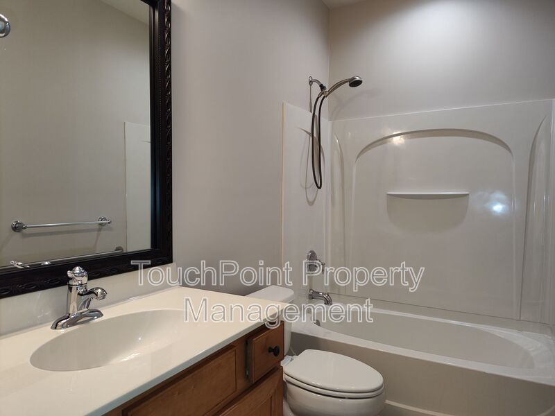 55 + Senior Community Ranch Style Home  Located in the Exclusive Resort-Style Community of Sun City Carolina Lakes! property image