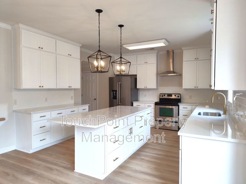 Stunning 2 Story, 4 Bedroom, 4.5 Bath Home Located in the Bridgemill Community in SC! property image