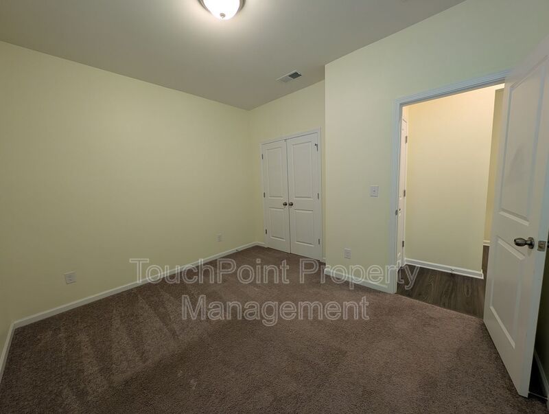 Spacious 4 bedroom, 2 bath Ranch Style Home located in Selwyn Landing ! property image