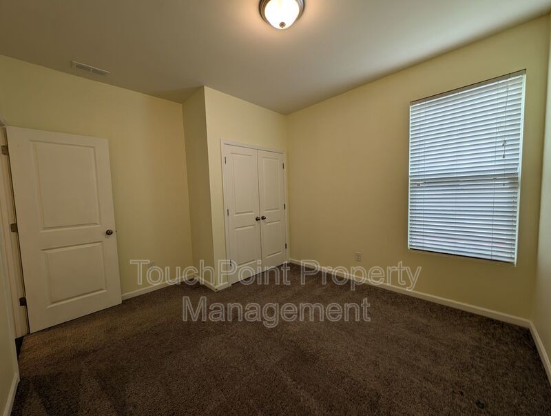 Spacious 4 bedroom, 2 bath Ranch Style Home located in Selwyn Landing ! property image