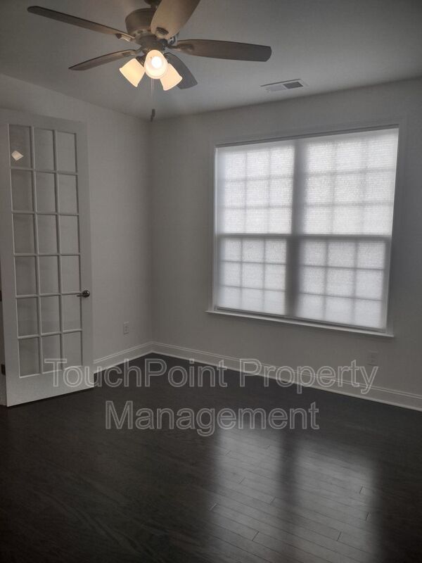 3BD/3.5BA Ranch-Style Home in Creek Park! property image