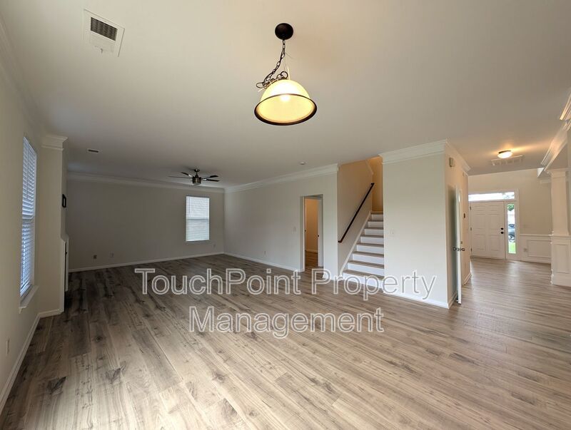 Stunning home located in the Crismark Community! property image